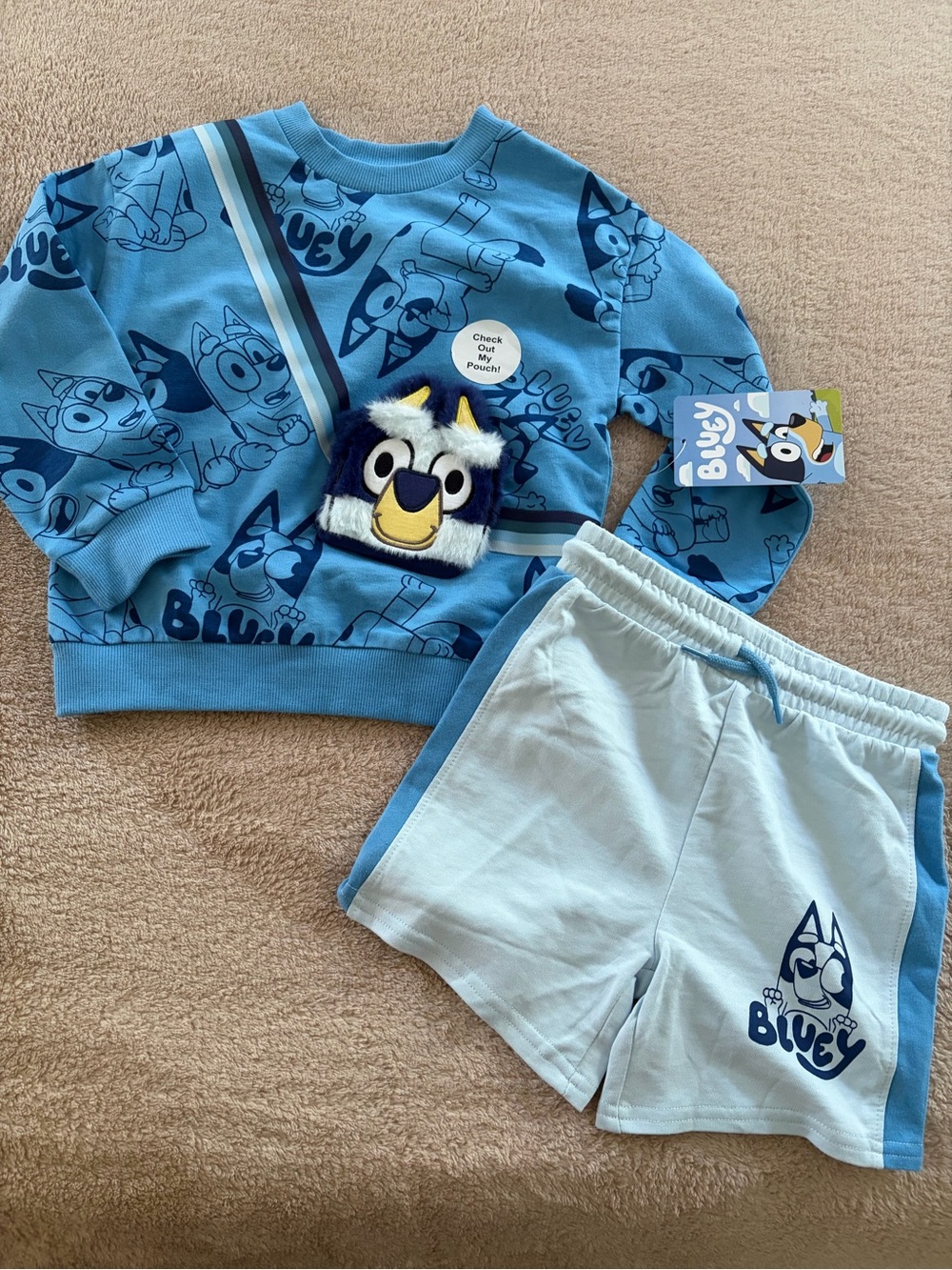 NEW ⭐️ Bluey Toddler Set sweatshirt + matching shorts , bluey pouch